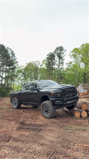 Leant leveled lifted tooted flexin tuckin scrubbing rubbin all the above dig rig