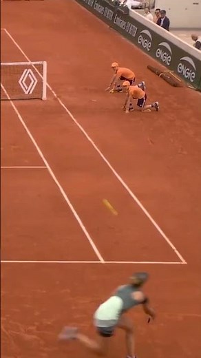 Brilliant defense turn into offense by Paula Badosa 🔥🎾
