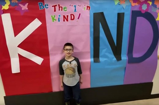 Second-grader sells over $4K in keychains for students’ lunch debt