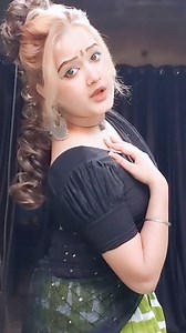 Pyar mein dil to sab dete hain 💞✨ #trendingreels #motivationmonday #viral #dance #video #viralreelschallenge | Sapna Doll