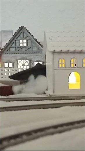 Dänische Diesellok NOHAB, von PIKO / DDR, mit Schnellzugeagen.