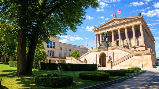 Exploring Museum Island in Berlin (4K)