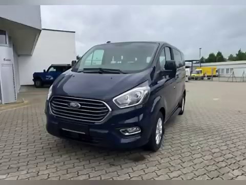 🇬🇧 The History of Ford Tourneo Custom – How a Van Became a Symbol of Comfort and Style