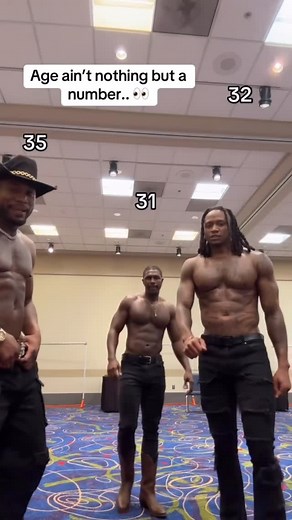 Choose your daddy wisely 😎✨ Starring:eyehatephil, lick2tymez, 4thquarterpresha 🍫💪🏿 #hotchocolate #daddy #everyone | Black Men Hot Chokolate