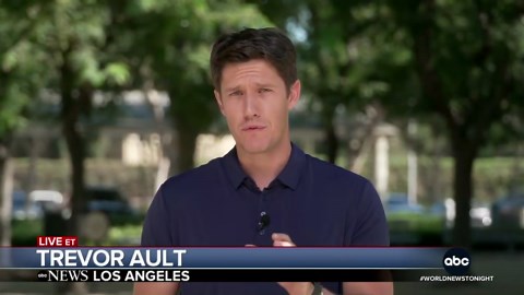 Massive wildfire outside Yosemite burning out of control