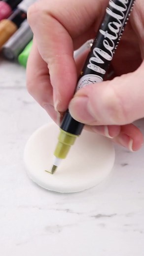 18K views · 68 reactions | That shine though !✨️  10 colours, 2 tips, quick drying, transfer resistant, paints on multiple surfaces... what's not to love ❤️  Online at www.sweetstamp.online | Sweet Stamp - Amy Cakes | Facebook