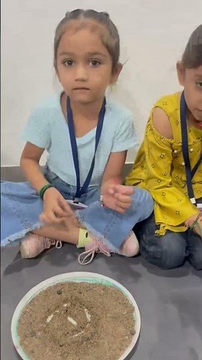 Sand tray-teaching method