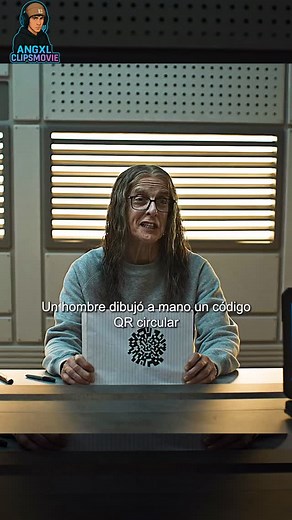 • Black Mirror T7 E4: El Episodio que MÁS TE HARÁ DUDAR de la Realidad La tecnología prometió conectarnos, pero en este escalofriante capítulo de Black Mirror, la línea entre lo real y lo digital se borra. Este clip muestra el punto de quiebre donde el protagonista descubre la verdad oculta tras el nuevo avance. ¿Qué precio tiene la perfección digital? #BlackMirror #viral #trending #fyp #explorar #parati #trend #foryoupage #recomendado #momentoviral #algoritmo #blackmirror #blackmirror7 #netflix