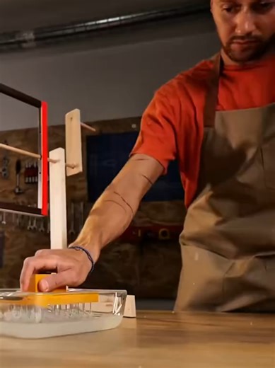 Increíble mansión heredada y un impostor en el campus