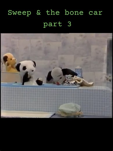 Oh Sweepy you mischievous little puppy. love youuuu #sweep #spiritanimal #nostalgiatv #puppet #fy