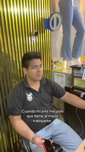 Que se le puede hacer si SOS el mejor 😏😎🫣 #turtlejeans #viraltiktok #humor #ecuador #guayaquil