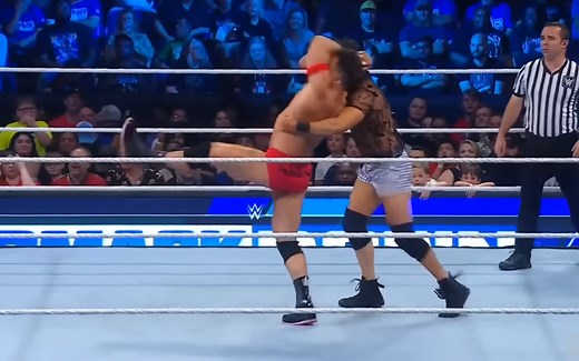 WWE LA Knight 终结技 BFT一分钟纯享版合集 Blunt Force Trauma