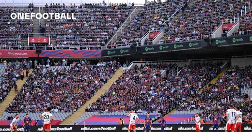 Players stand still after kick-off in protest in 🇪🇸, find out why