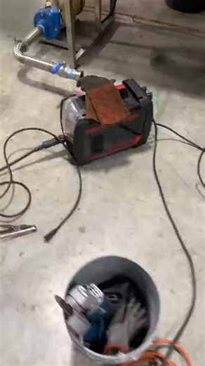 2.4K views | Weld crack on tank needing repair. #welder #repair #broken #wecanfixthis #reels | Dominique Ware | Facebook