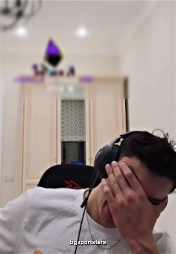 He's tired 😴 Full stream posted here! #bulgaria #viral #volleyball #simeonnikolov #moninikolov #fyp