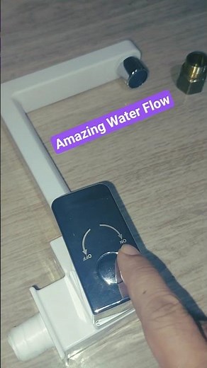 Modern Kitchen Faucet Installation & Test | Satisfying Water Flow #shorts
