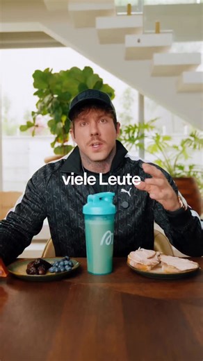 Christian Wolf on Instagram: "Kalorien zählen ohne lästiges eingeben? Das & viel mehr ist in der WPF App. Inklusive Trainingsplänen, Routinen tracker, Schritte Challenge, Home Workouts und mehr."
