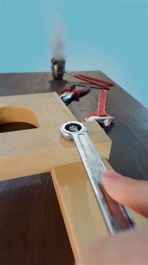 How To Remove A Broken Screw 😮