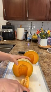 826K views · 1.5K reactions | How cool is this? Scoop the seeds out of your favorite fruits and veggies by using the Scoop Loop! Buy yours here: https://bit.ly/3tPAEcK Video Credit: kassiescuisine | Pampered Chef | Facebook
