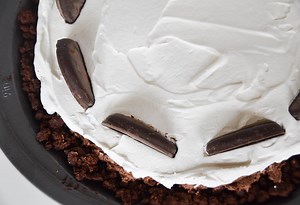 619K views · 1.8K reactions | The only thing better than Thin Mints is a Thin Mint pie. Shoutout to Girl Scouts for being the real MVPs. | Spoon University | Facebook