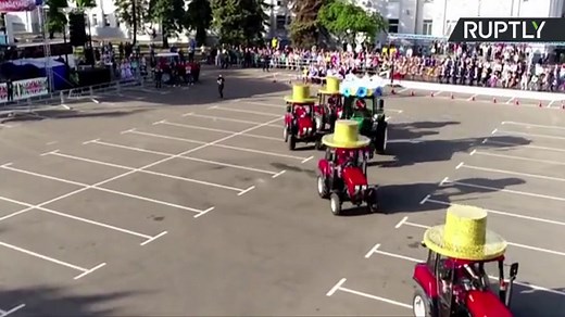 'Tractor Ballet' Features Synchronized Machines Dancing to Tchaikovsky