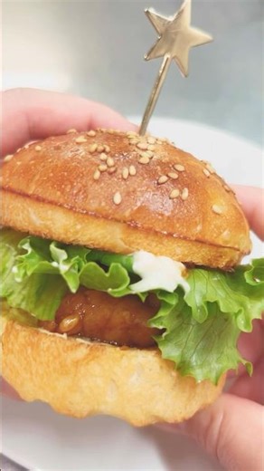 ラッキーピエロ🤡🍔函館名物💕再現してみたよチャイニーズチキンバーガー#北海道グルメ 💕