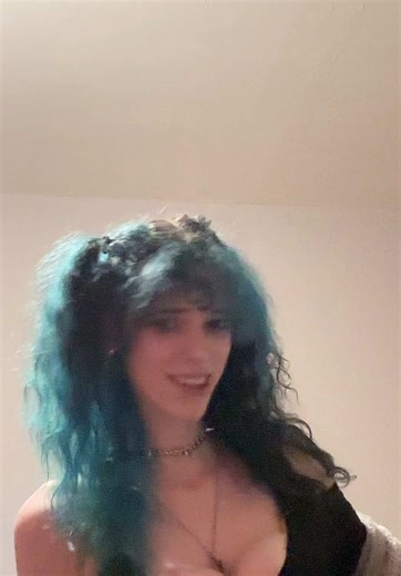 Experiencing Unusual Puppet Encounters