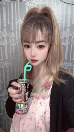 可甜可酷可凶可温柔😝