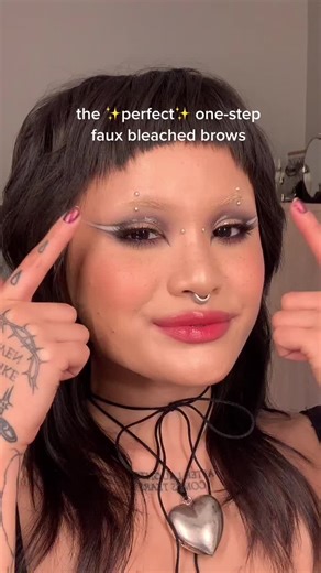 Achieve the Perfect Faux Bleached Brow Look Easily with Silk Coat Brow Bleach