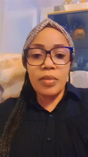 Vidéos de chimène Moutouari gdf (@chimene_gdf) avec son original - chimène Moutouari gdf