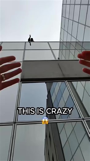 #0606V15 The ultimate door lock solution is here. Get Zipper Lock! 🌟