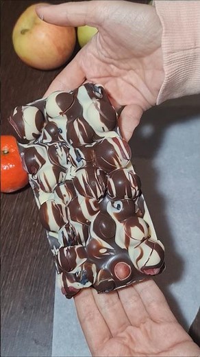 Viral Blueberry Grape Chocolate Bark You Need to Try 🍇🍫🔥 #shorts