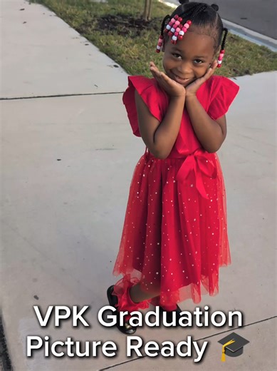 VPK Graduation Picture Ready ❤️🎓 #fyp #explorepage✨ #fypツ #pretty #pictureday