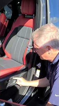 Range Rover Sport Headrest Adjustments