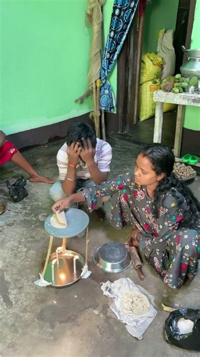 New funny 😹 video #shorts #comcomi#funny #shortvideo ng ing