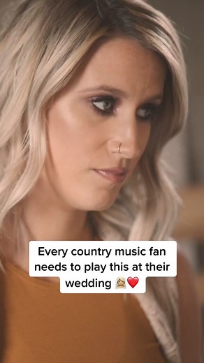 @shaniatwain is the queen of country love songs 🥺❤️ #wedding #weddingsong #weddingplaylist #shaniatwain #country #countrymusic #countrytok