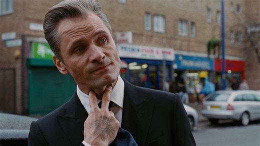 10 Near-Perfect Gangster Movies No One Remembers Today