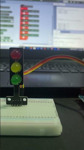 Traffic light control using arduino uno and pictoblox #pictoblox #trafficlightsystem #stemeducation
