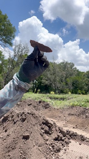 Over 5” base tang pulled out from the Buffalo hill site #dig #relic #tribaltreasures #PreserveHistory #PreserveHistory #texashillcountry #nativeamerican #history | Tribal Outdoors