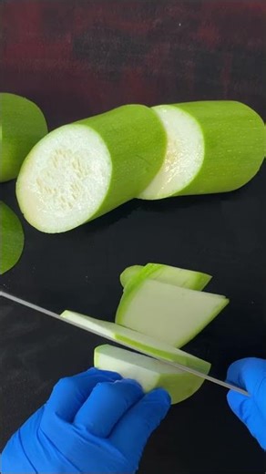 Easy Recipe for Beginners | Ayang’s 3-Minute Spicy Zucchini #BeginnerRecipe