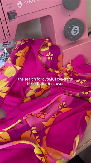 the dreamiest swim shorties 🌺🌺🌺 #summer #pinterestoutfit #bikinishorts