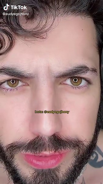 Exploring Unique Facial Tattoos and Distinct Styles