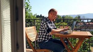 EMAIL SIGNATURES DURING COVID-19 📨 While there’s plenty of advice on choosing a professional sign off, things are, well, “different” right now. “Cheers” doesn’t seem appropriate for these strange times. So, we’ve created a list of some ideas for signing off your work emails while you’re working from home during the pandemic 👉 https://buff.ly/34nmKAU Any ideas to add to the list? Let us know in the comments! | FlexJobs