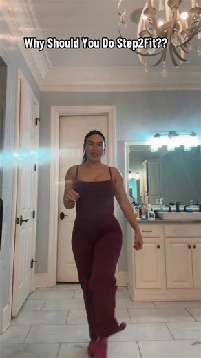 Jessica James on Instagram: "✨ BENEFITS OF STEP2FIT ✨ If you’re looking for a workout that is fun, effective, and keeps you coming back, Step2Fit is IT. 💯🔥 Step2Fit is a high-energy step workout that combines cardio, strength, music, and toning all in one. Not boring. Not repetitive. Just full-body results with GOOD VIBES. Here’s what it does for your body: 💥 Burns calories FAST The step keeps your heart rate up the entire class. 🍑 Builds legs & glutes Every lunge, squat, step-up & hop is sh