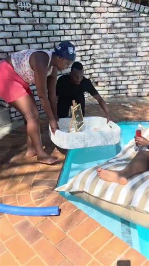 Pool Floating Beanbags enables everyone to enjoy esthetic pictures in the pool. Mel Wellness Spa is thoughtful of all their customers; enabling them when they don't know how to swim. Treatments that includes meals enables our customers of these types or pictures for memories. Bookings @0726371150 #melwellnessspa #spadaybliss #tranquility #serenity #estheticianlife