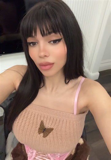 Video di laradiabla (@_lara_diabla_) con too many nights - ✮