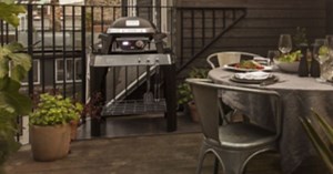 Pulse 1000, le nouveau barbecue électrique connecté de Weber