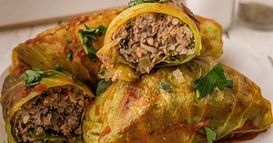 Stuffed Cabbage Rolls | Old Fashioned Recipe | The Cagle Diaries