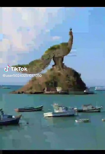 Artistic Tree Representations with Human Faces