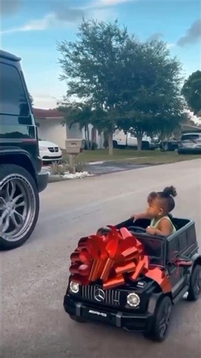 Rich Kids #viral #foryou #football #trending #fypシ #cristianoronaldo #rich #billionaire #million